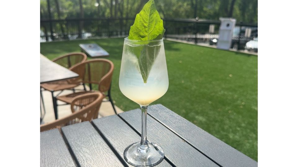 A visualization of the menu item "Lemon Basil Spritz"