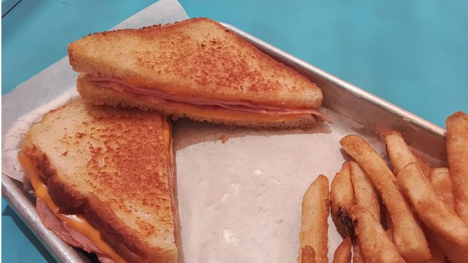 A visualization of the menu item "Jr Ham and Cheese"